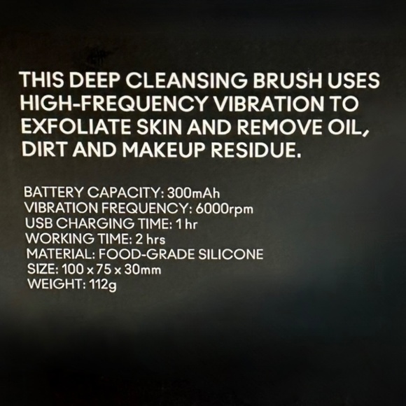 NIB ✶FREE✶ [MAC] Rechargeable Silicone Cleansing Brush | Free w/ $44 purchase! - Picture 7 of 13
